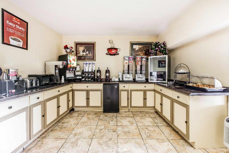 هتل Econo Lodge Macon