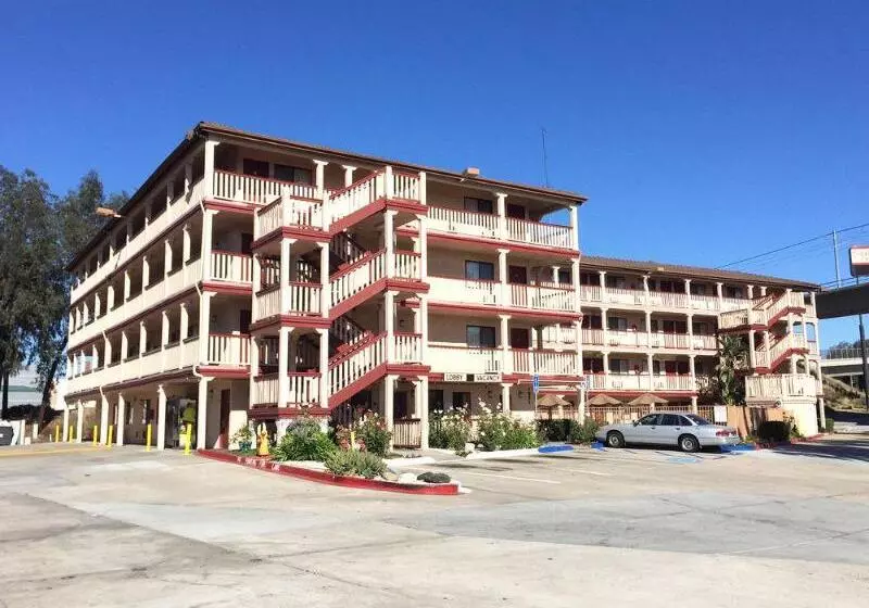 酒店 Heritage Inn La Mesa