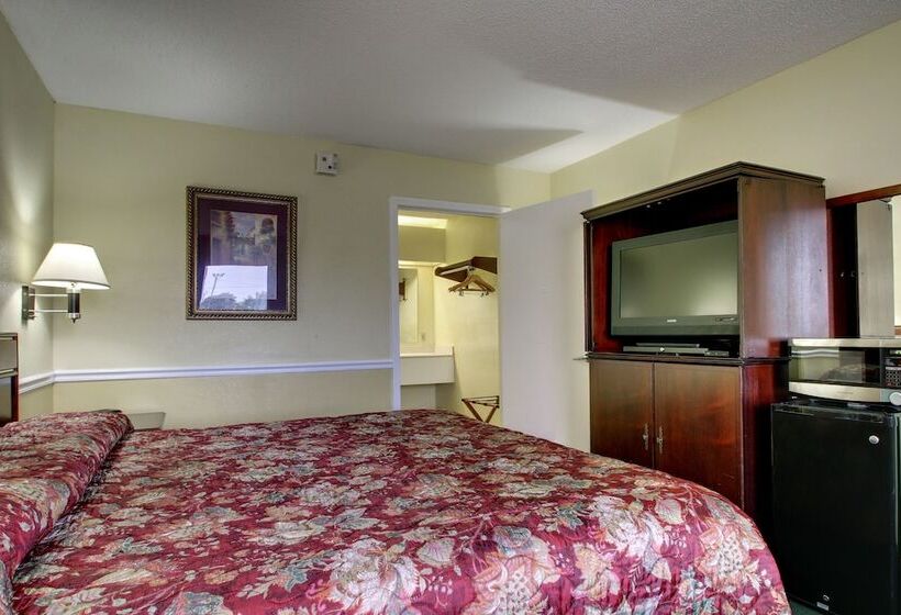 Отель Key West Inn  Montgomery