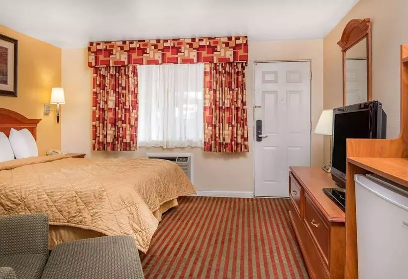 هتل Travelodge By Wyndham Klamath Falls