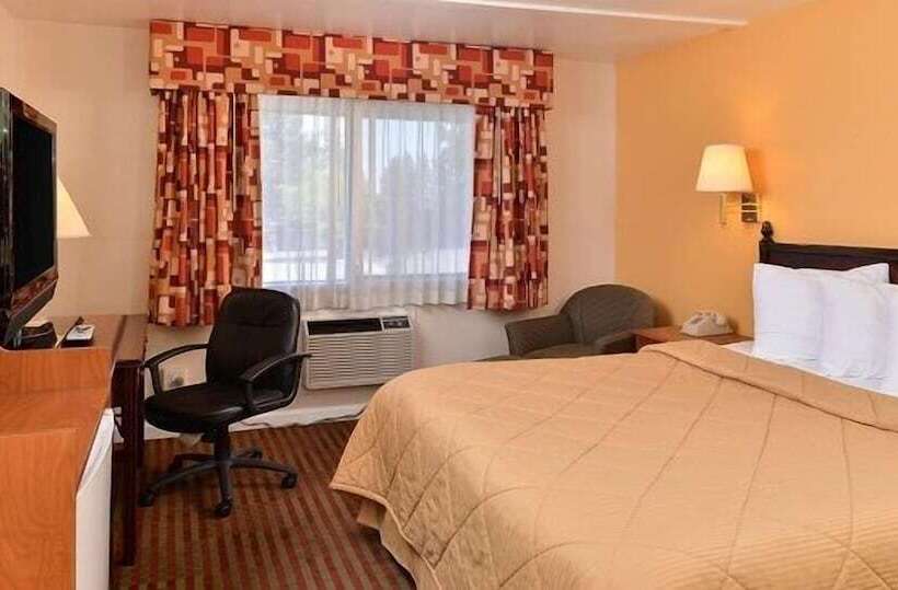 בית מלון כפרי Travelodge By Wyndham Klamath Falls