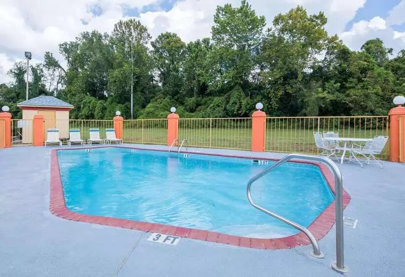 Мотель Howard Johnson By Wyndham Vicksburg