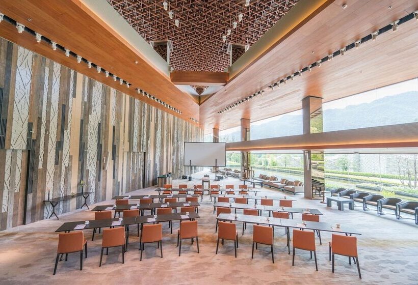 בית מלון כפרי The Lost Stone