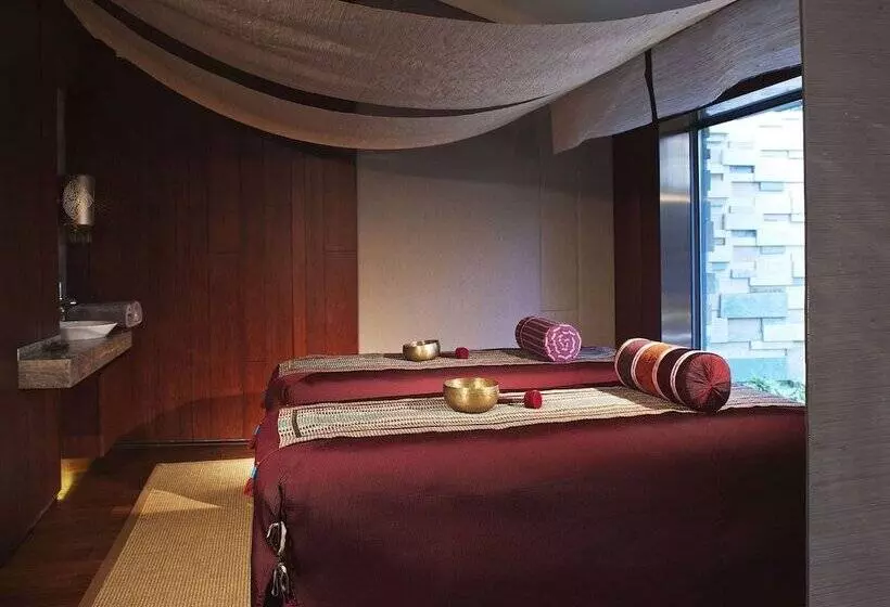 Hotelli The Lost Stone