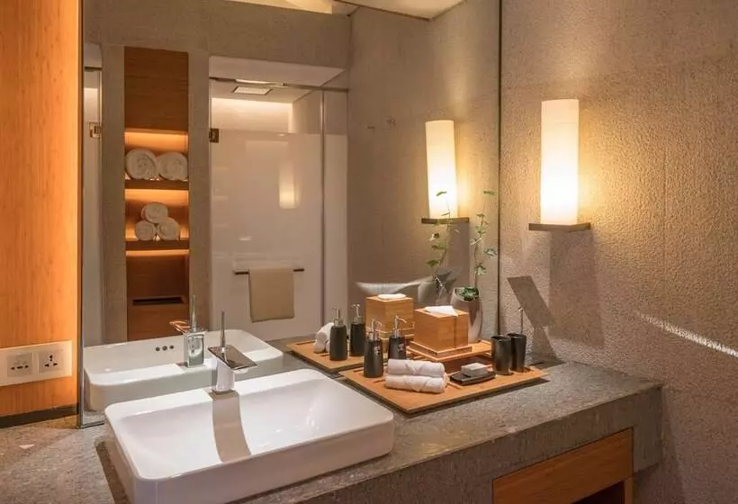 Hotelli The Lost Stone