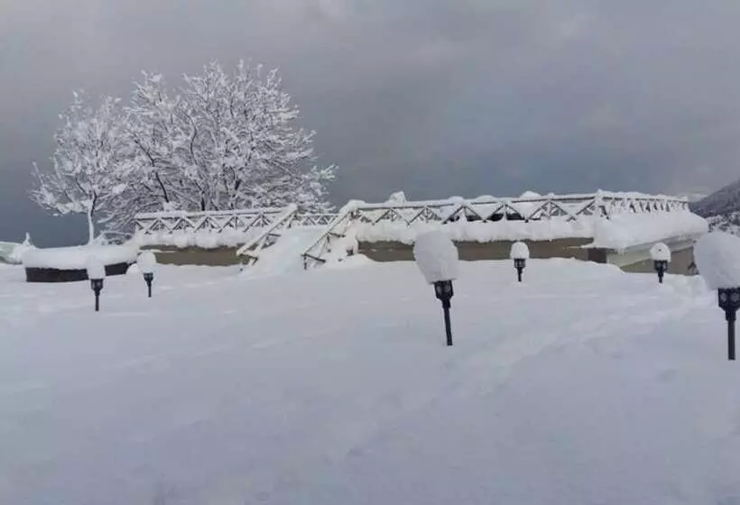 هتل Vue Magique Resorts And Camps