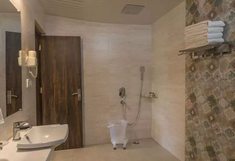 هتل Vue Magique Resorts And Camps