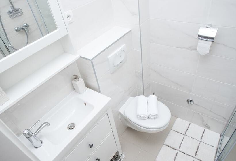 Pensão Bishop S Palace