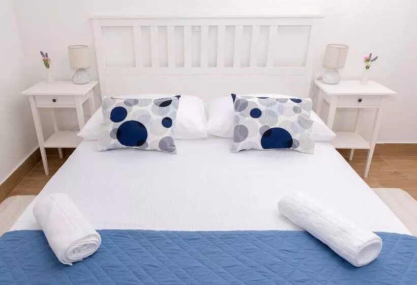 Pensión Bishop S Palace