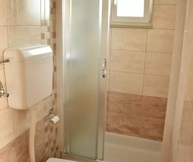 پانسیون Guest House Micin