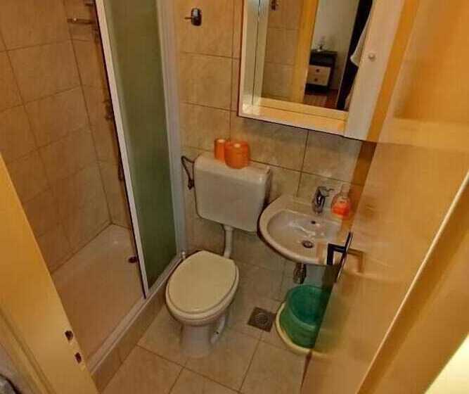 پانسیون Guest House Micin