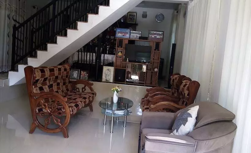 Majatalo Senuri Home Stay