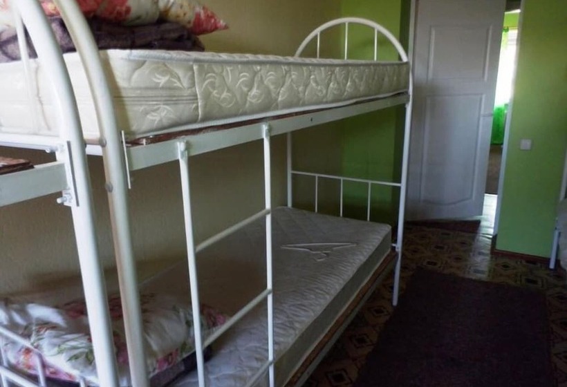 Yourhostel Druzhby