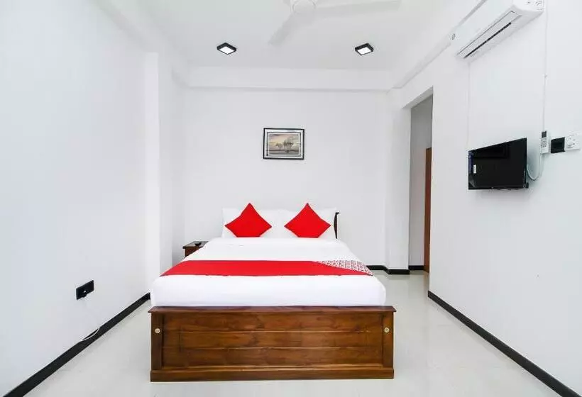 Hotelli Royal Rich Villa