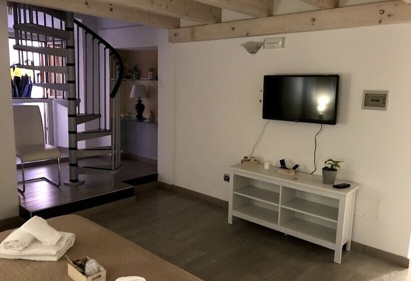 پانسیون Sesta Strada