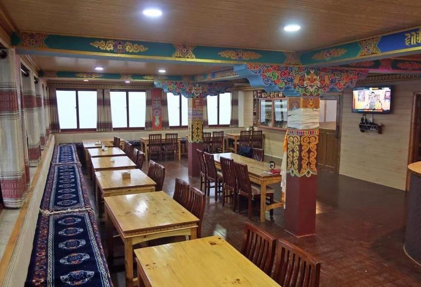 בית מלון כפרי Hikers Inn Lukla