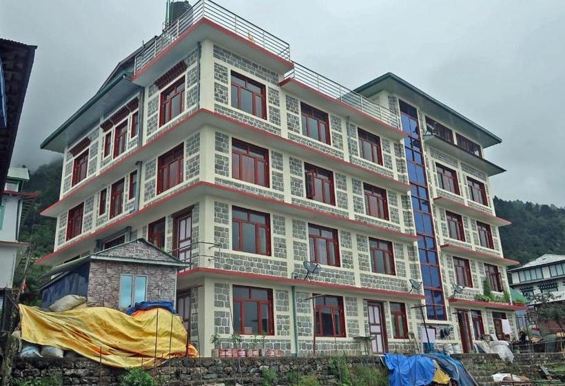 בית מלון כפרי Hikers Inn Lukla