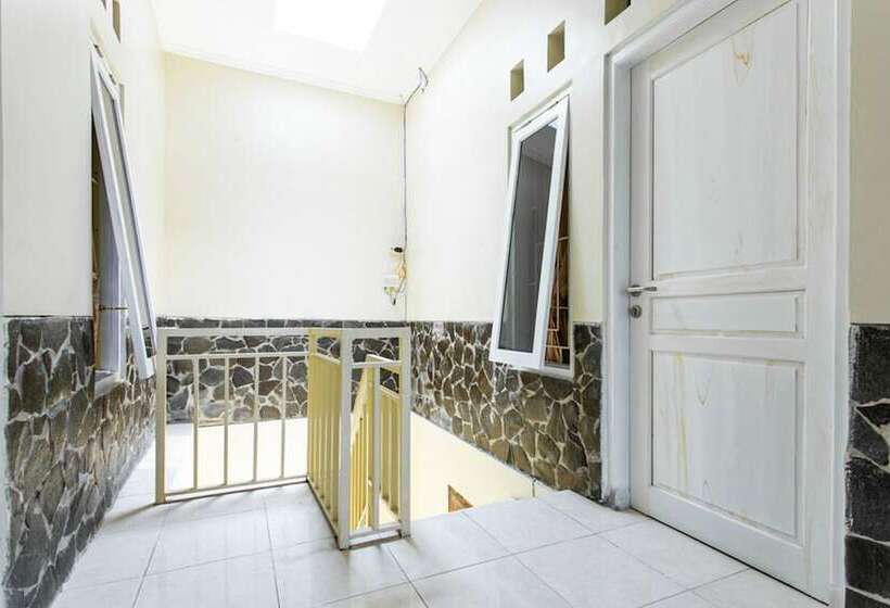 بنسيون Koolkost Near Uns Solo