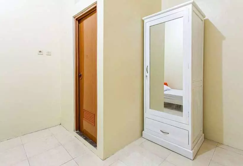Pension Koolkost Near Uns Solo