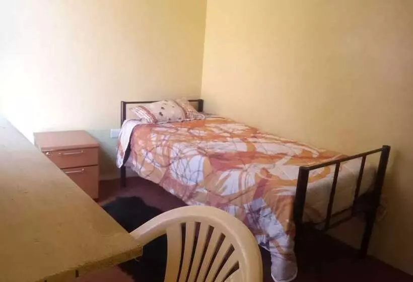 Three Rey Hostels   Hostel