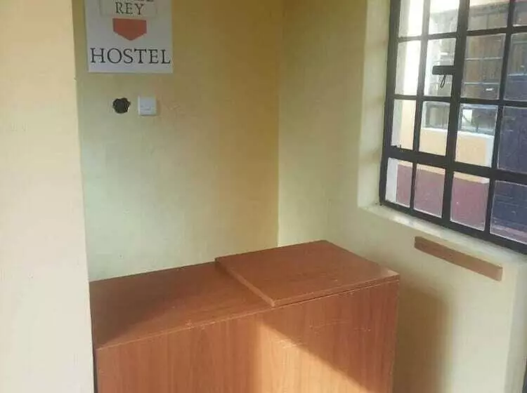 Three Rey Hostels   Hostel