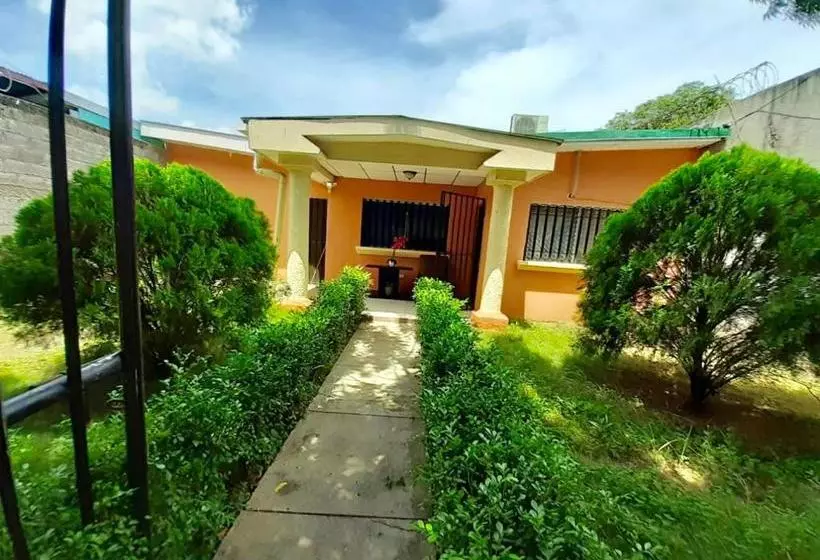 Airport Hostel Managua