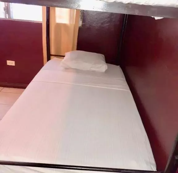 Airport Hostel Managua