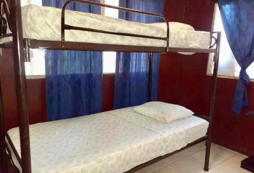 Airport Hostel Managua