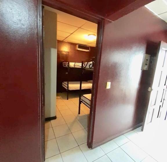 Airport Hostel Managua