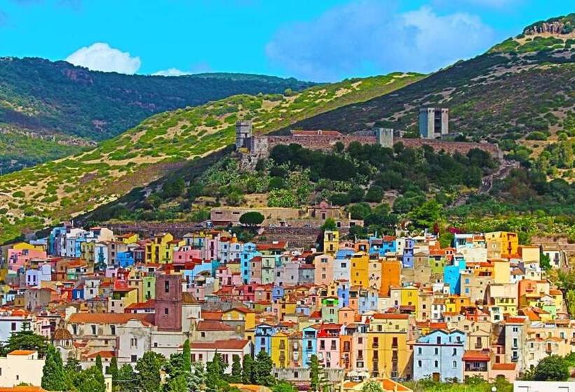 مبيت وإفطار R&b Mediterraneo