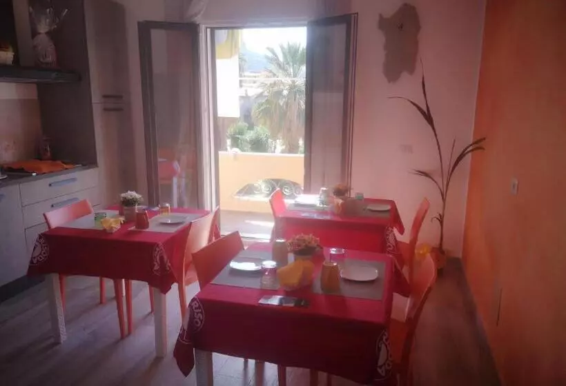 Aamiaismajoitus (B&B) R&b Mediterraneo