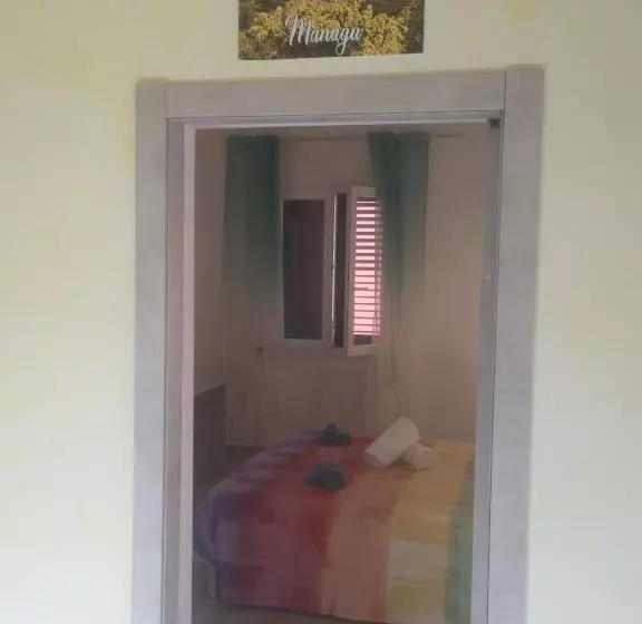 Aamiaismajoitus (B&B) R&b Mediterraneo