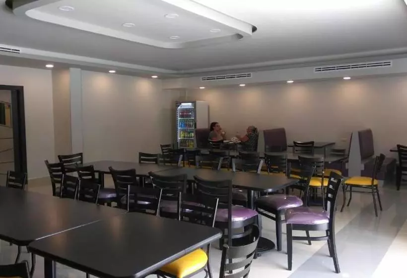 ホテル Nieto Express