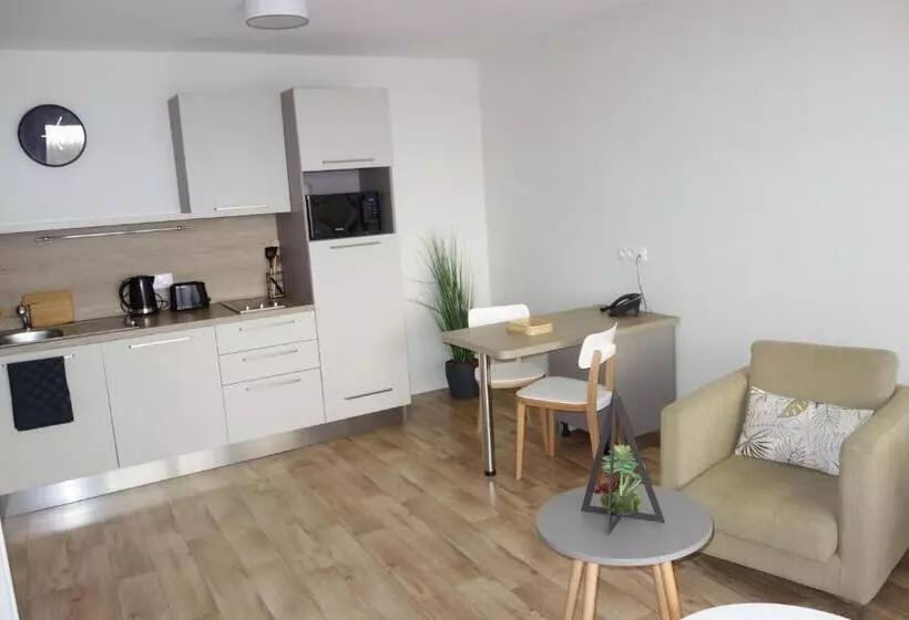 Domitys   Le Fil De Soie