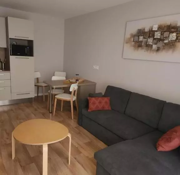 Domitys   Le Fil De Soie