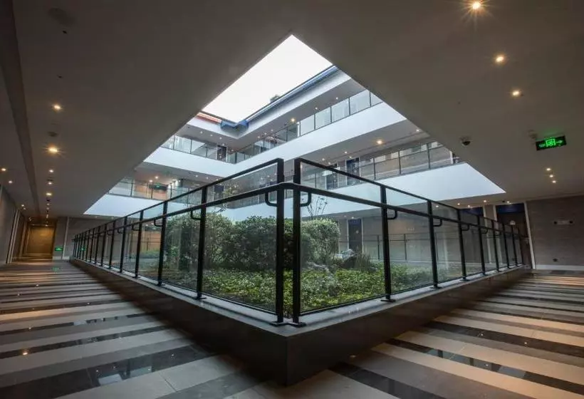 ホテル Holiday Inn Express Shanghai Tourism Zone, An Ihg