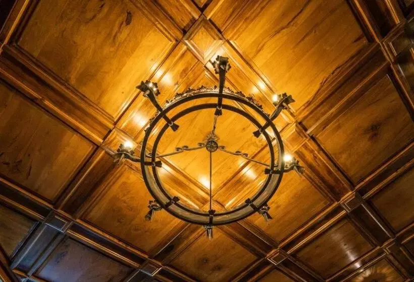 ホテル Korça Boutique