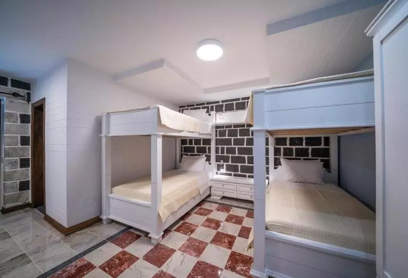 ホテル Korça Boutique