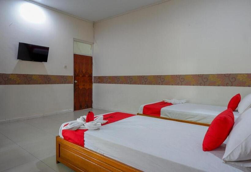 Hotel Reddoorz Plus Syariah At Alam Raya