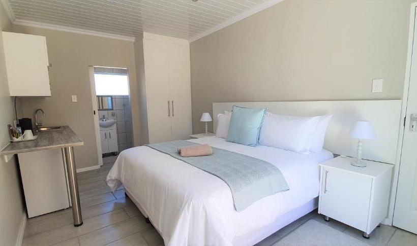 펜션 Kelzane Guesthouse