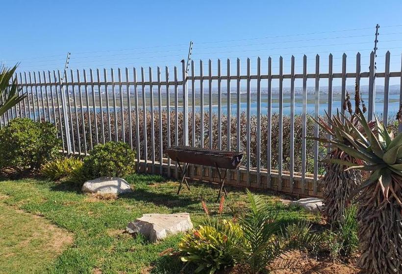 펜션 Kelzane Guesthouse