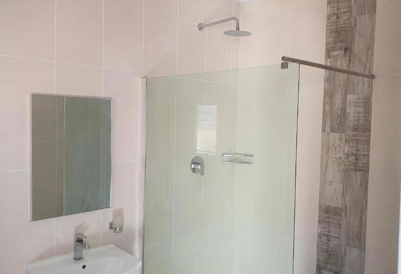 펜션 Kelzane Guesthouse