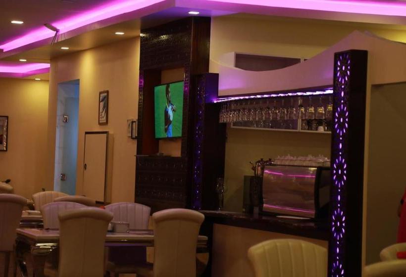 تختخواب و صبحانه Sinteria