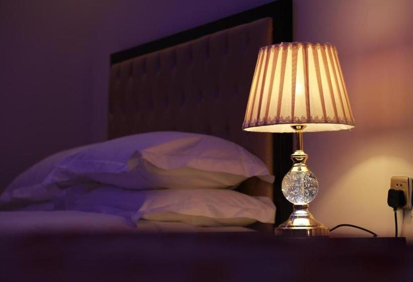 تختخواب و صبحانه Sinteria