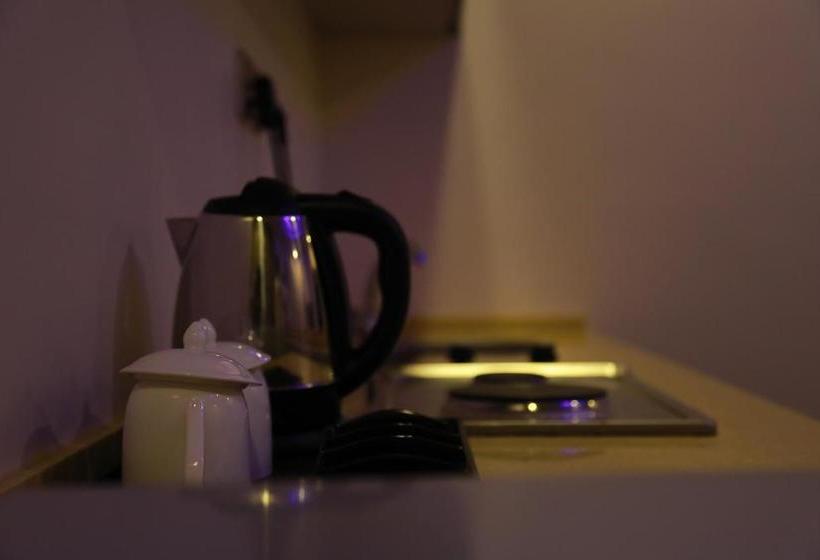 تختخواب و صبحانه Sinteria