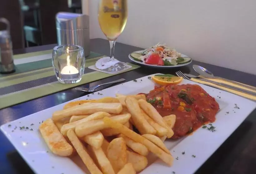 Hotelli Pension Grenzenlos