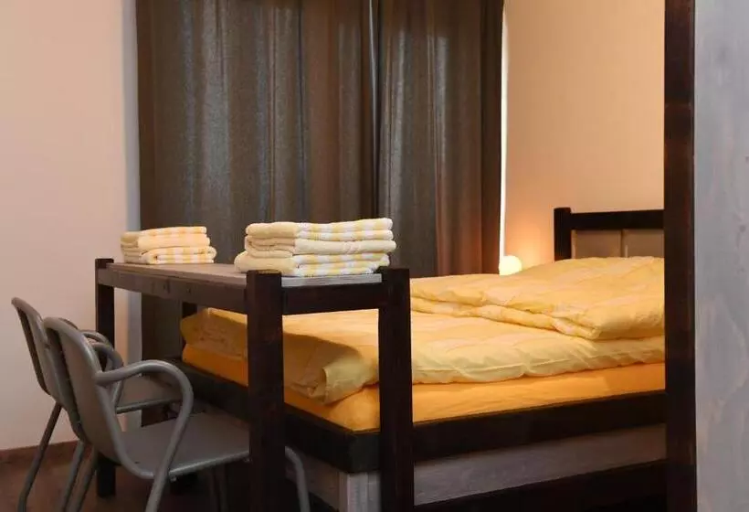 Hotelli Pension Grenzenlos