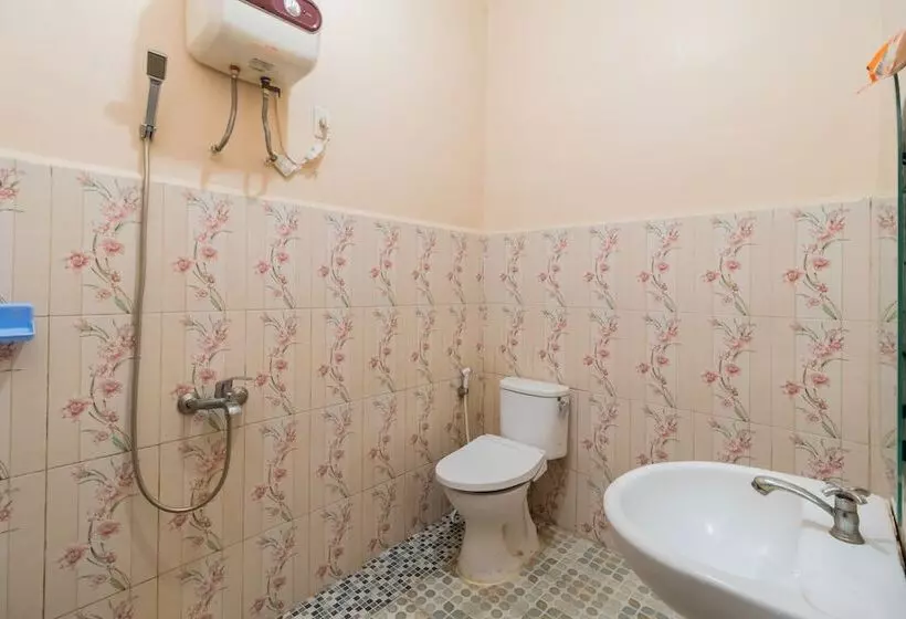 ホテル Reddoorz @ Pematangsiantar