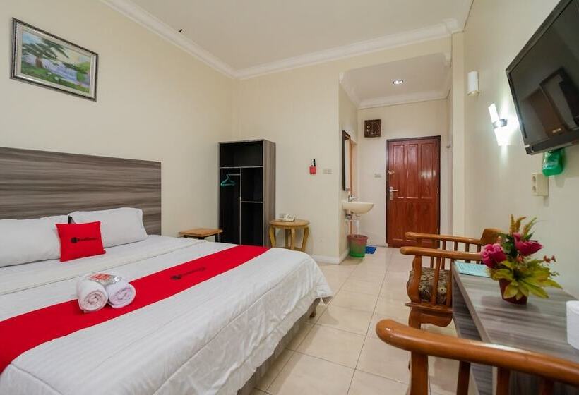 בית מלון כפרי Reddoorz @ Pematangsiantar