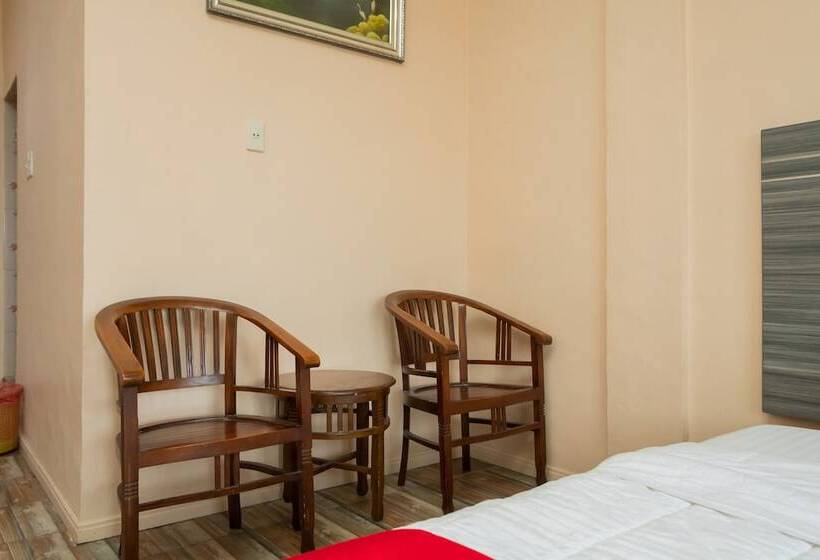 בית מלון כפרי Reddoorz @ Pematangsiantar